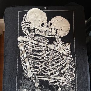 Skeleton lovers card tshirt